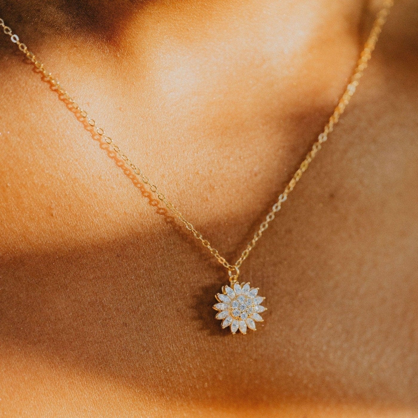AntiqueAccesories Crystal Sunflower Necklace | 925 Sterling Silver